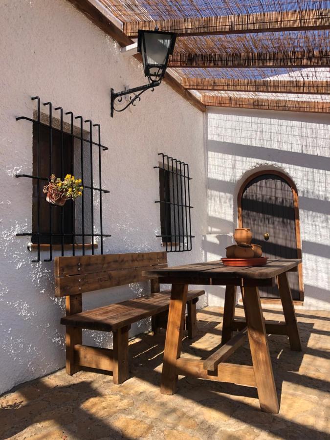 Apartamentos Rurales Mirador Del Negratin Cuevas del Campo المظهر الخارجي الصورة